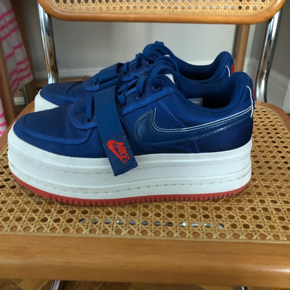 Nike Vandal Sneaker 9.5